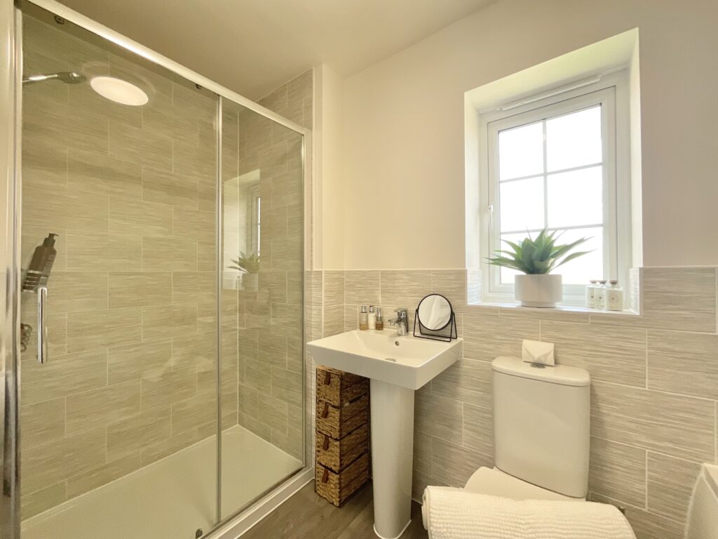 Meadowside Drive, Henhull, CW5