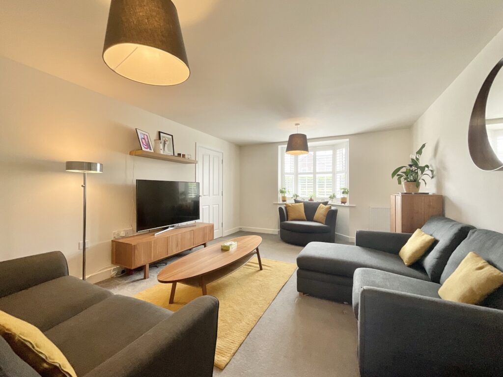Meadowside Drive, Henhull, CW5
