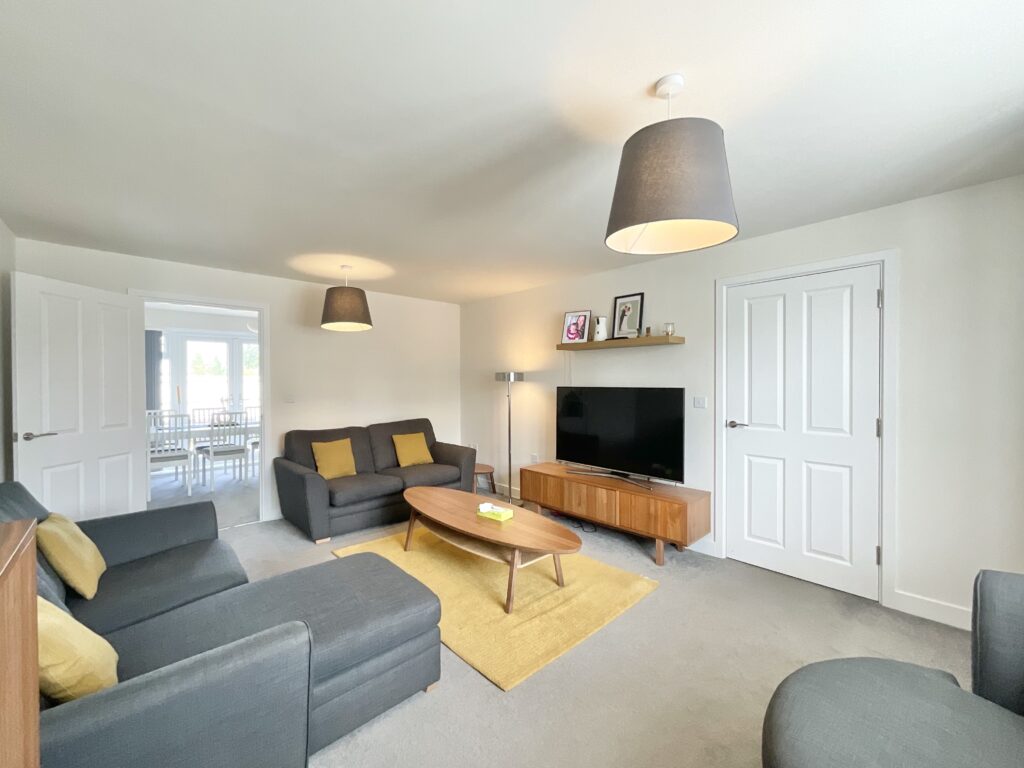 Meadowside Drive, Henhull, CW5
