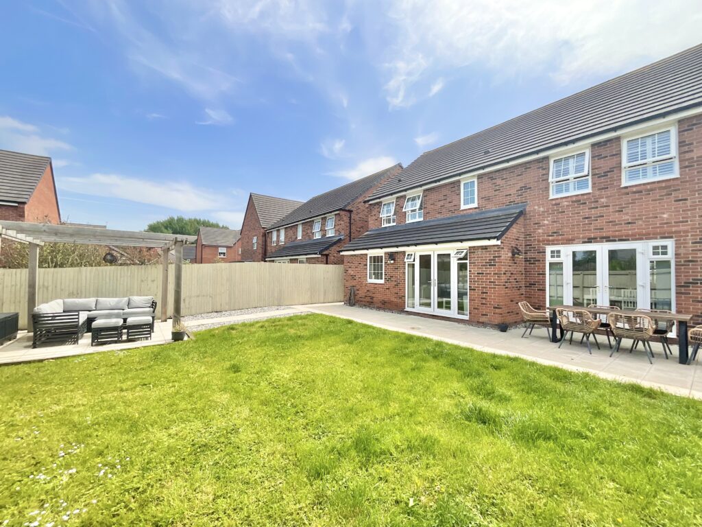 Meadowside Drive, Henhull, CW5
