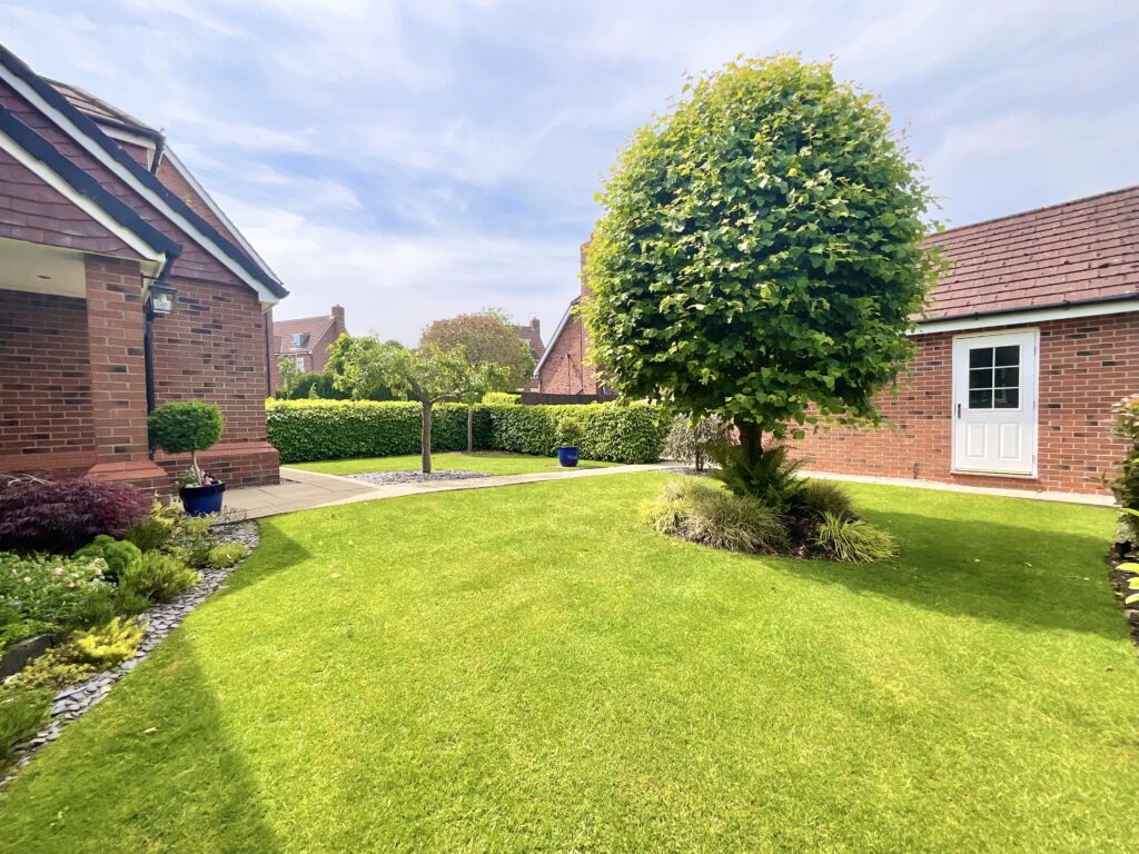 St. Augustines Drive, Weston, CW2