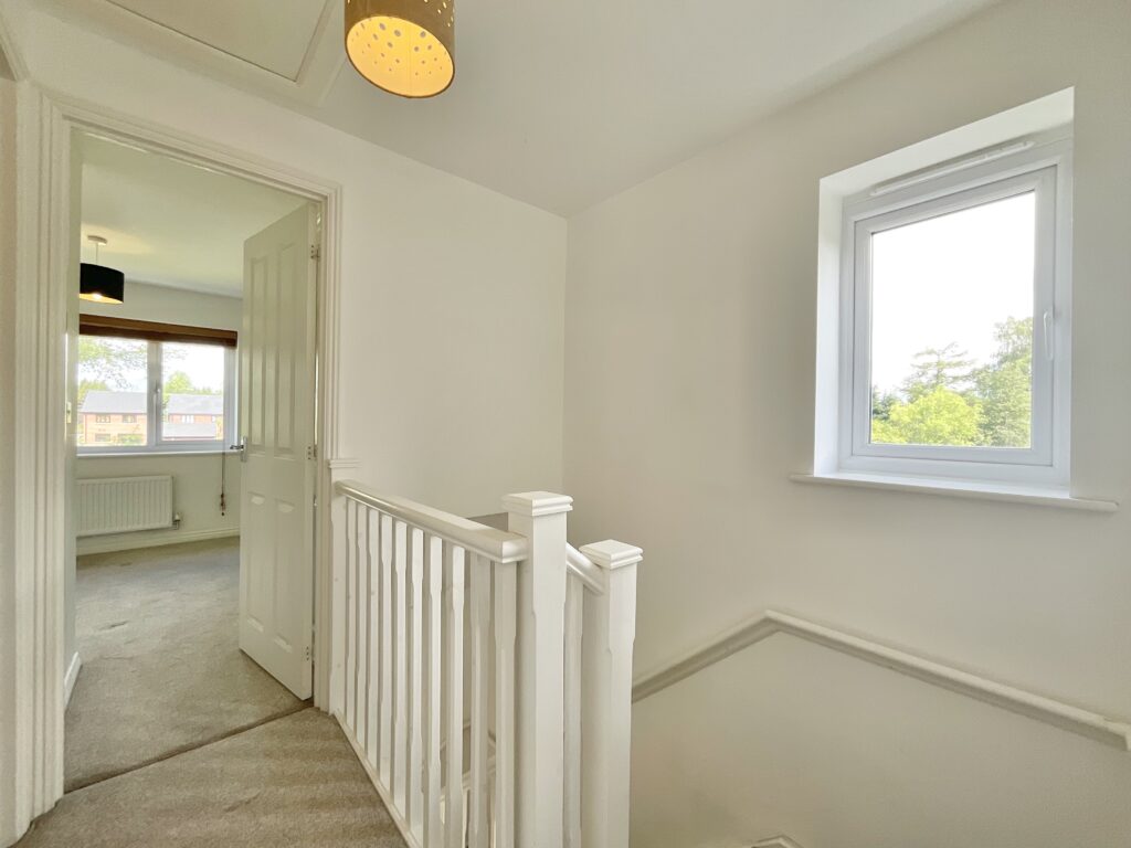 Oaks Close, Aston, CW5