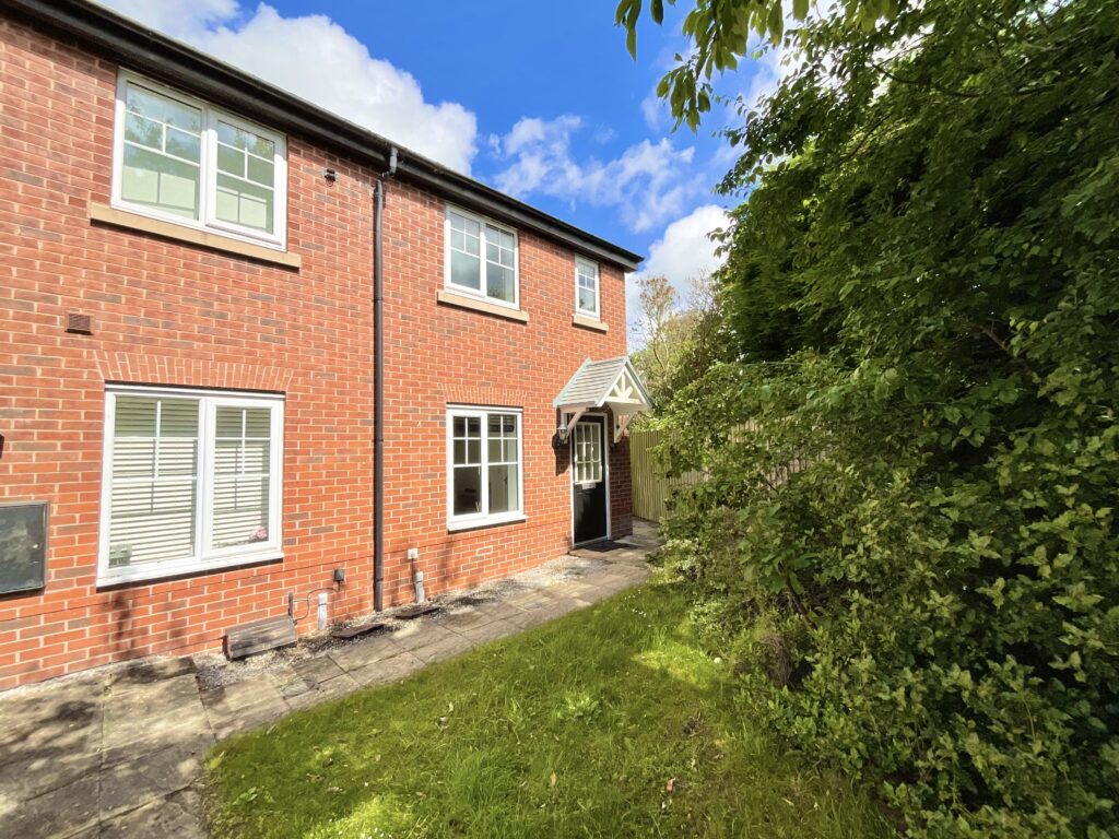 Oaks Close, Aston, CW5
