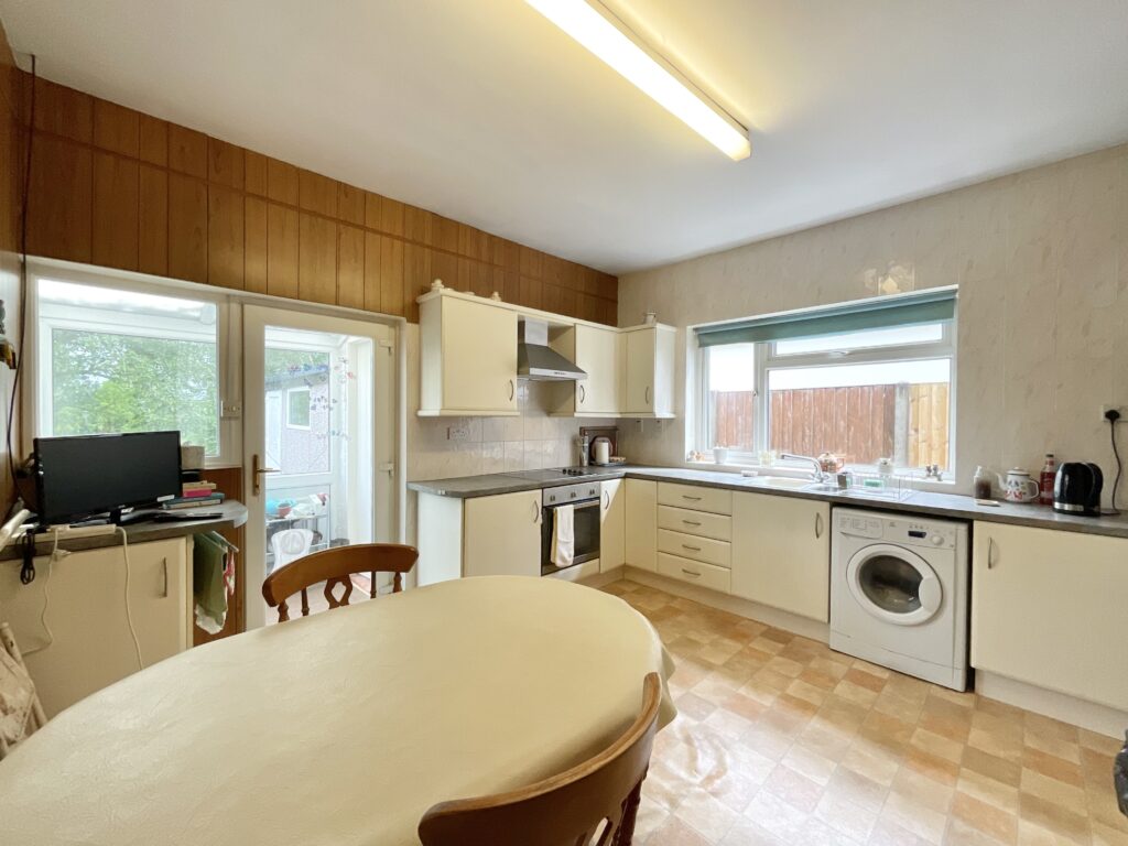 Weston Lane, Basford, CW2