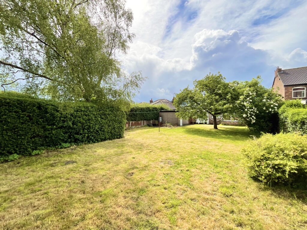 Weston Lane, Basford, CW2