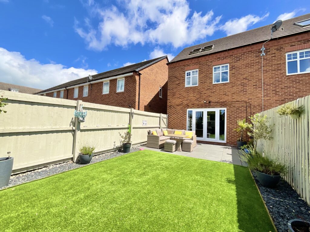 Stargrass Close, Stapeley, CW5
