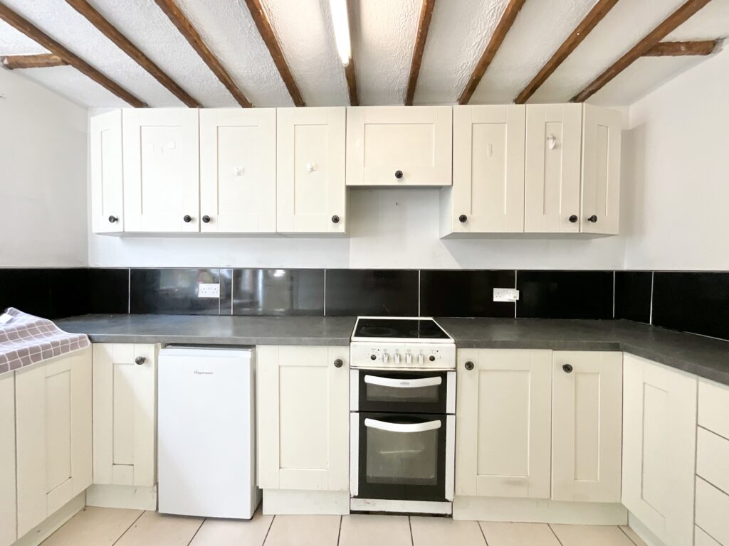Uttoxeter Road, Tean, ST10