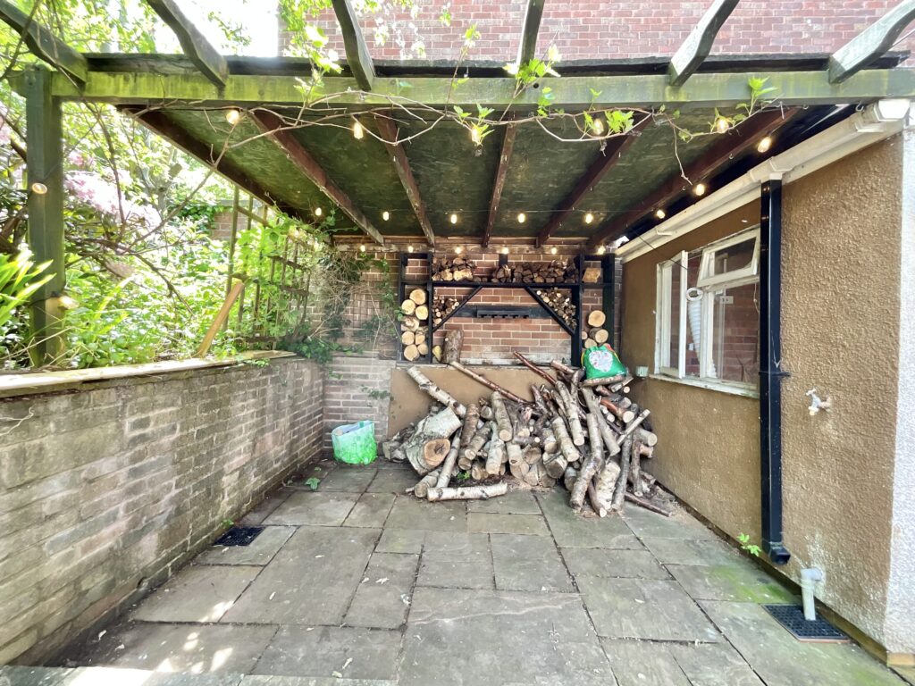 Quarry Close, Stockton Brook, ST9