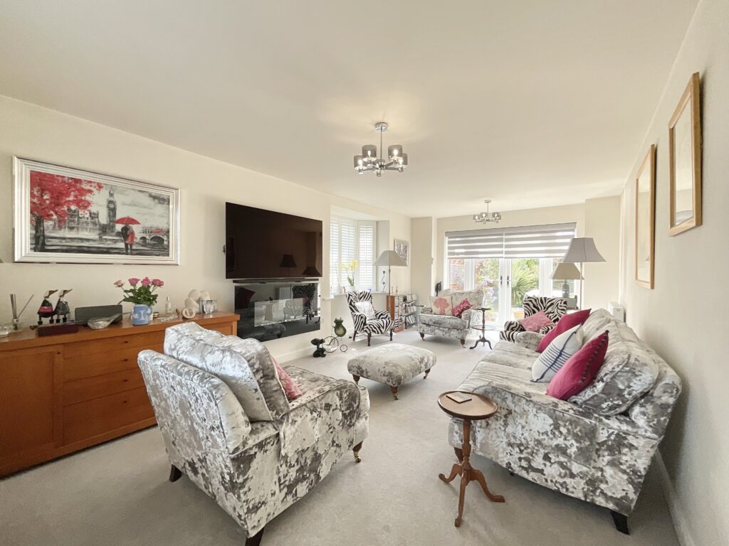 Thomas Fairfax Way, Henhull, CW5