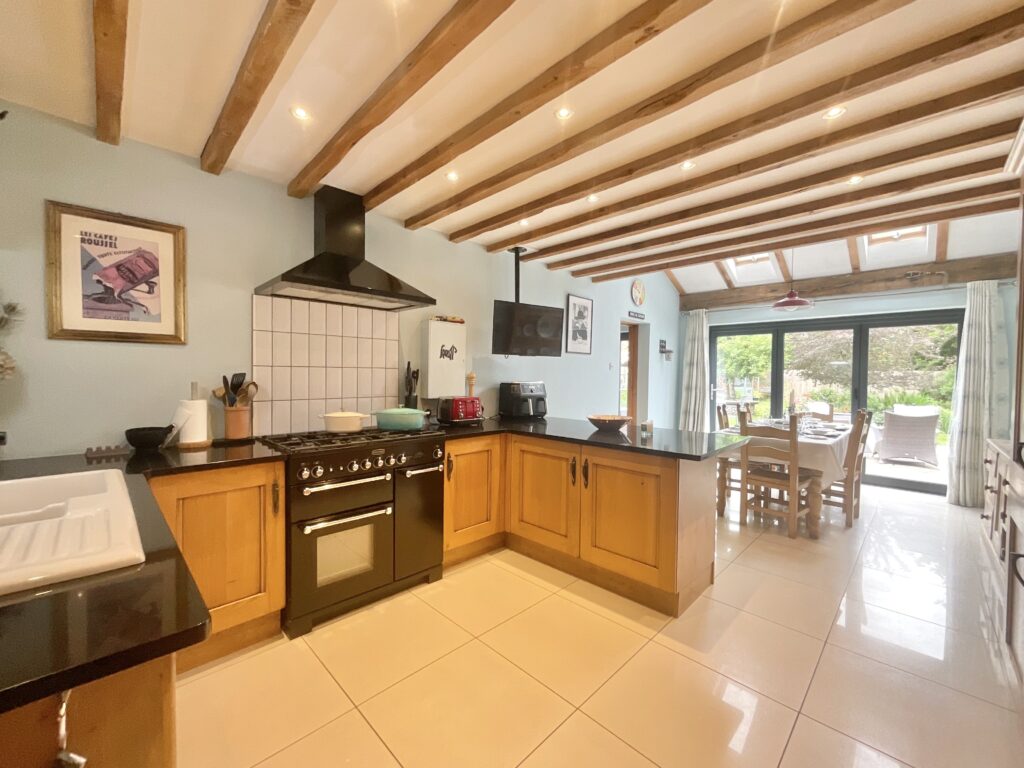 Wrexham Road, Burland, CW5