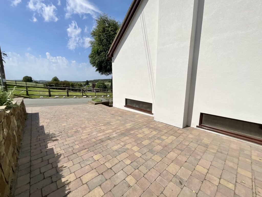The Common, Dilhorne, ST10