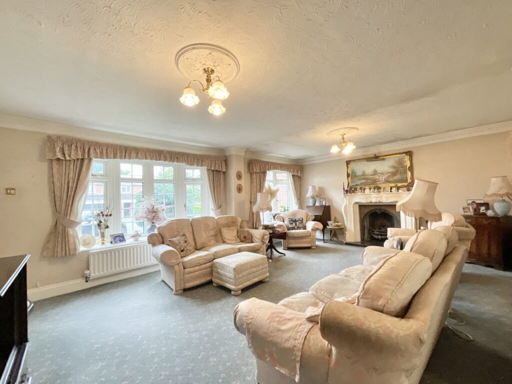 Kenilworth Close, Wistaston, CW2