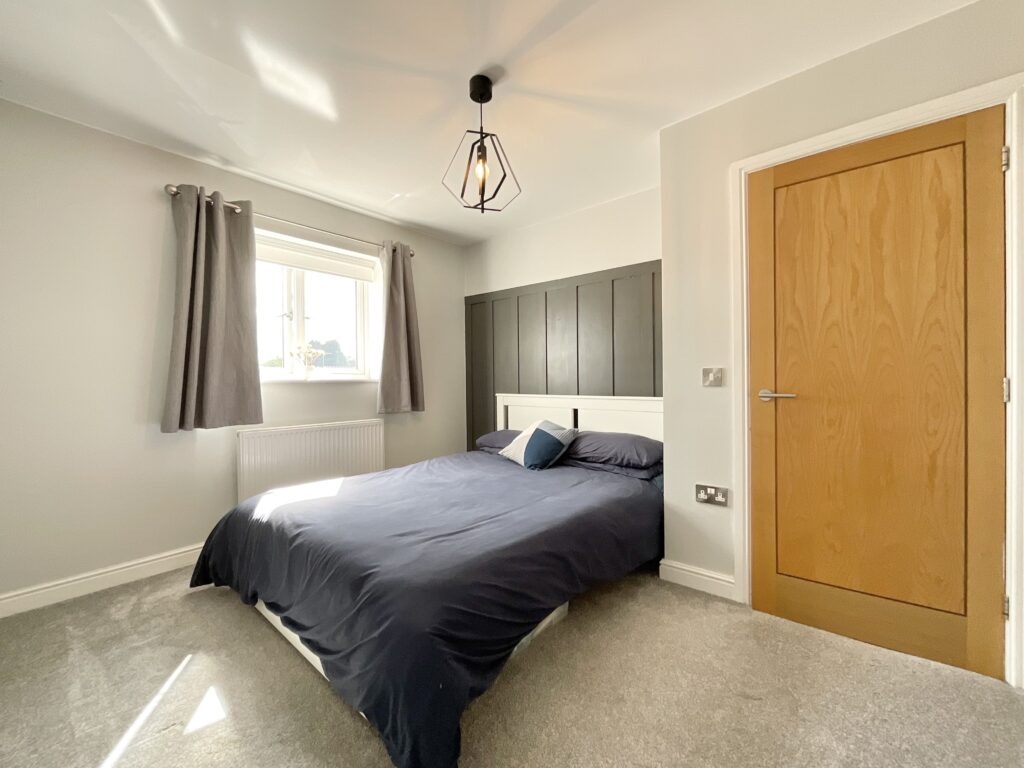 Walnut Close, Hough, CW2
