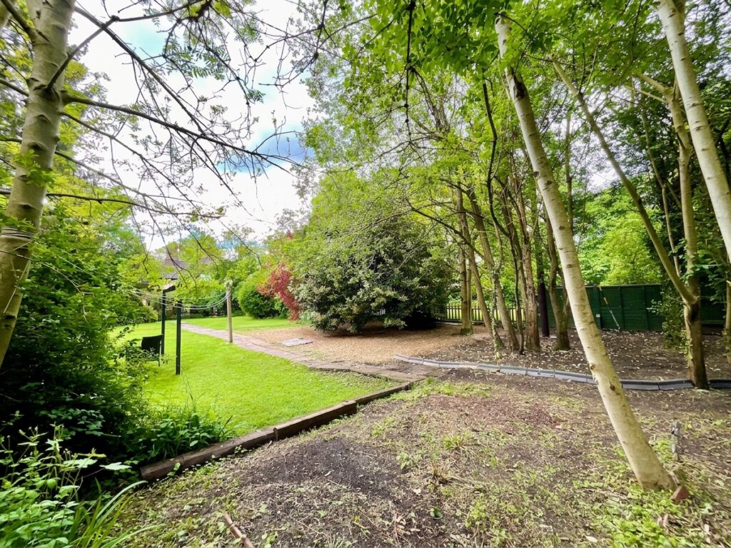 Longton Road, Stoke-On-Trent, ST4