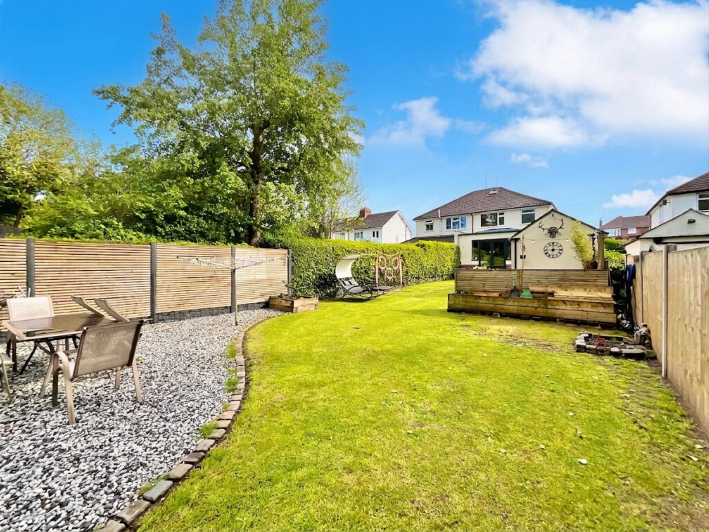 Broughton Lane, Wistaston, CW2