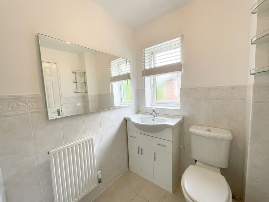 Headingley Grove, Stoke-On-Trent, ST4