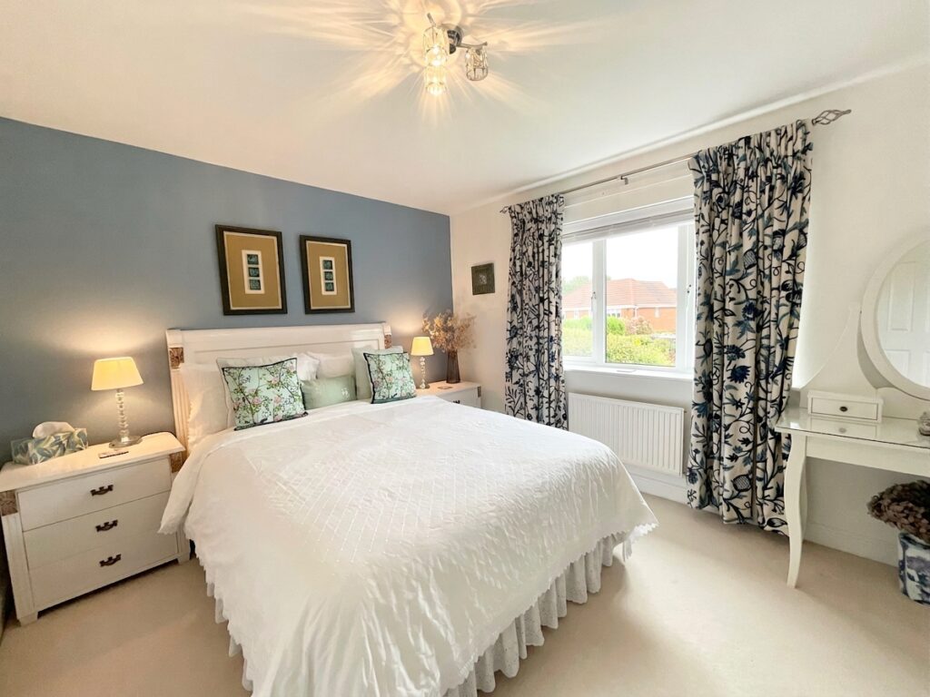 Headingley Grove, Stoke-On-Trent, ST4