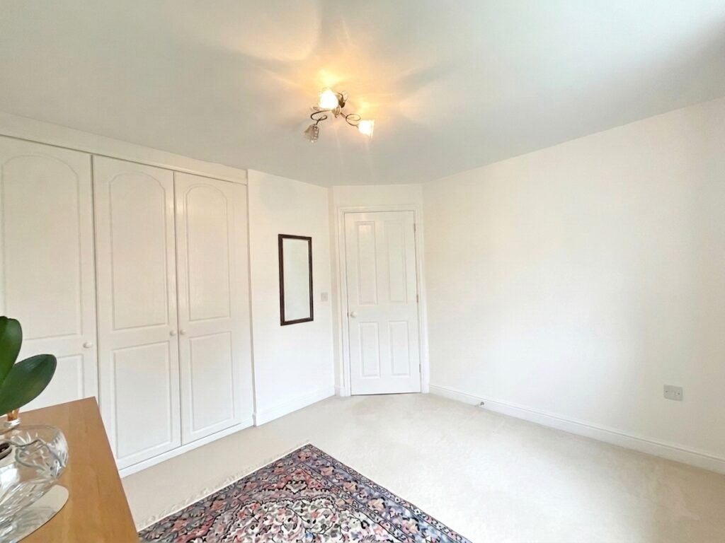 Headingley Grove, Stoke-On-Trent, ST4