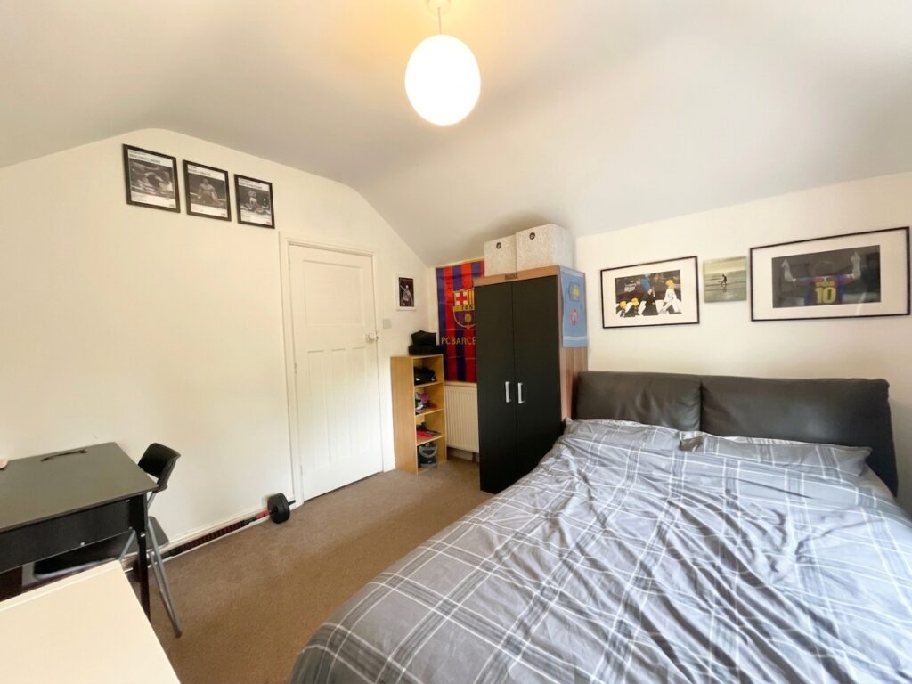 Queensville, Stafford, ST17