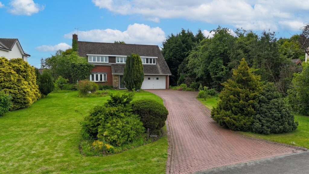 Top Road, Acton Trussell, ST17