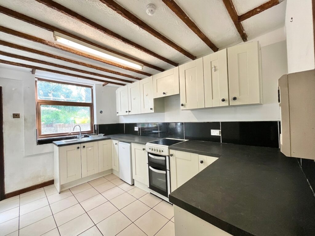 Uttoxeter Road, Tean, ST10