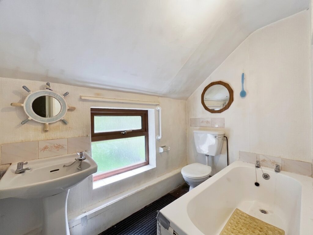 Uttoxeter Road, Tean, ST10