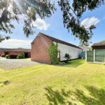 Lakesedge, Stone, ST15