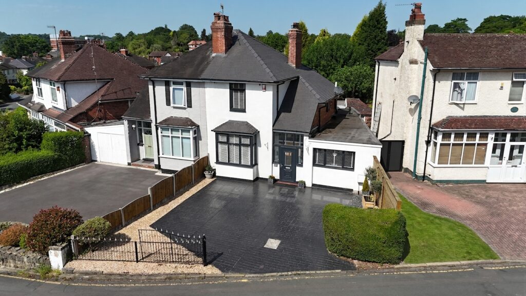 Longfield Road, Stoke-On-Trent, ST4