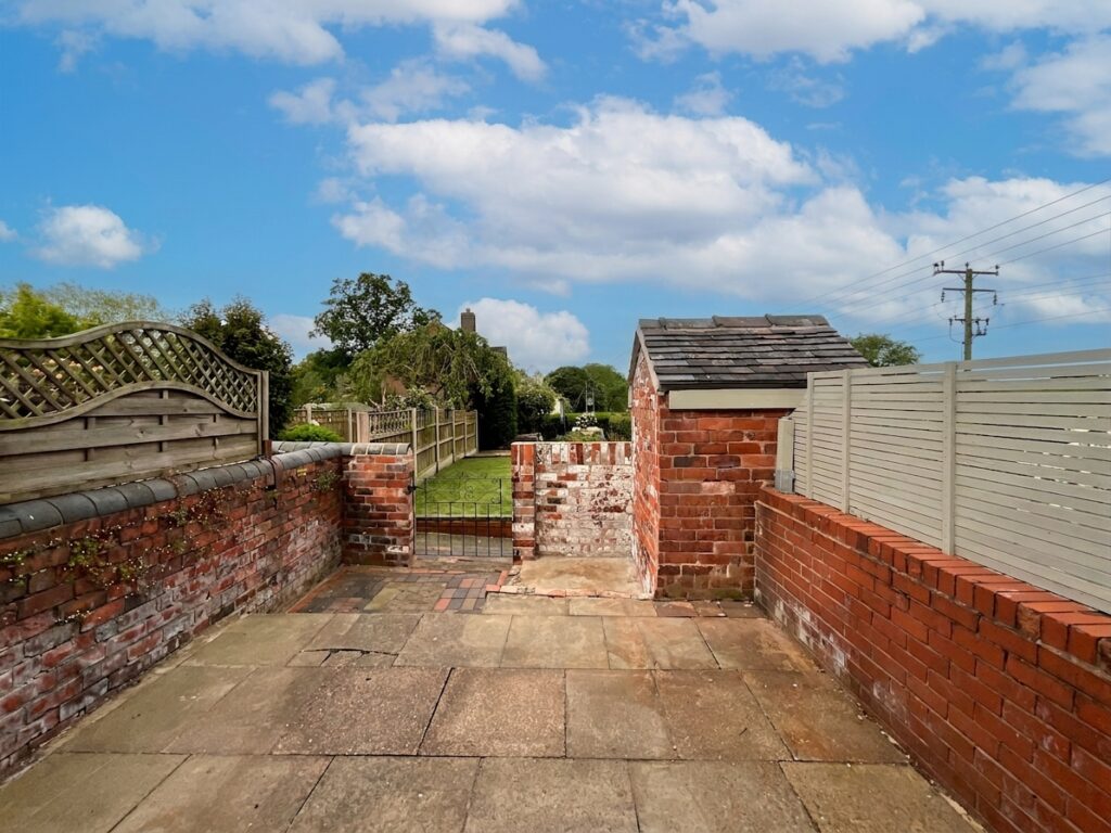 Longton Road, Barlaston, ST12