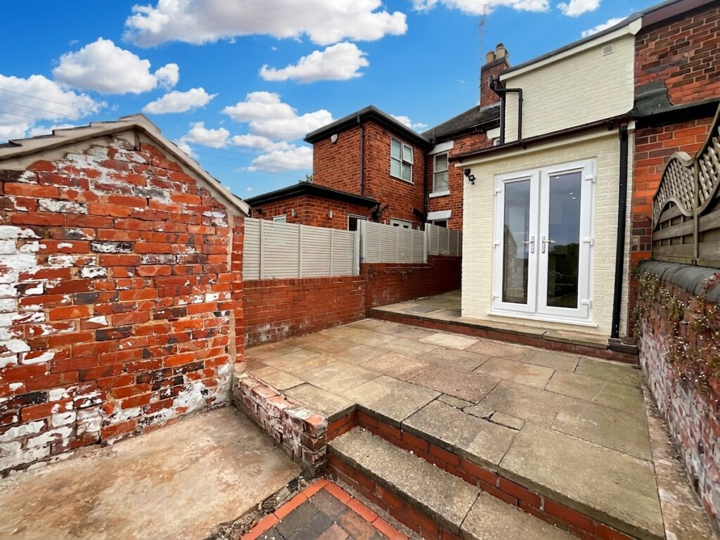 Longton Road, Barlaston, ST12