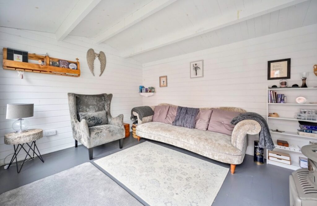 Daffodil Drive, Gnosall, ST20