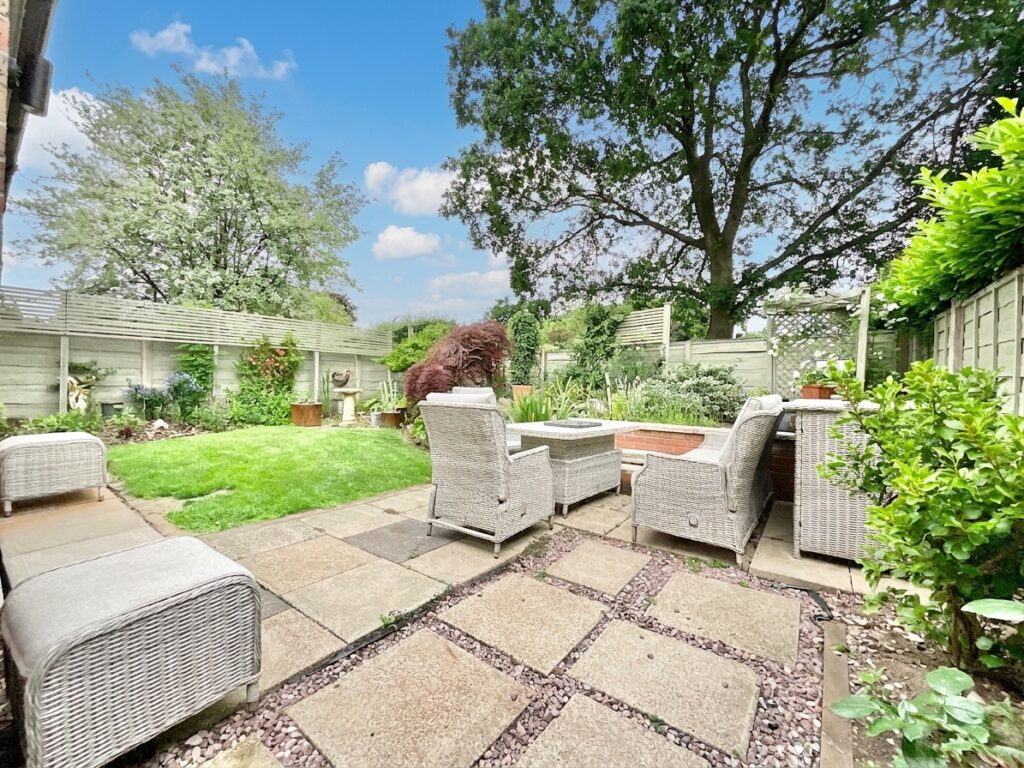 Appleton Drive, Whitmore, ST5