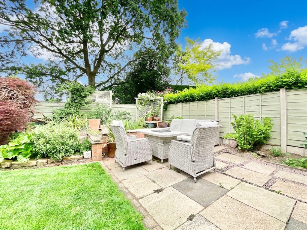 Appleton Drive, Whitmore, ST5