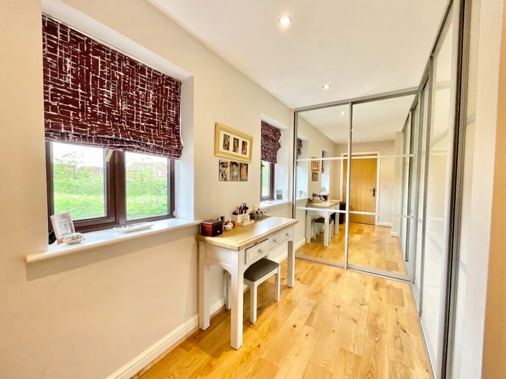 Uttoxeter Road, Stone, ST15