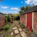 The Avenue, Stone, ST15