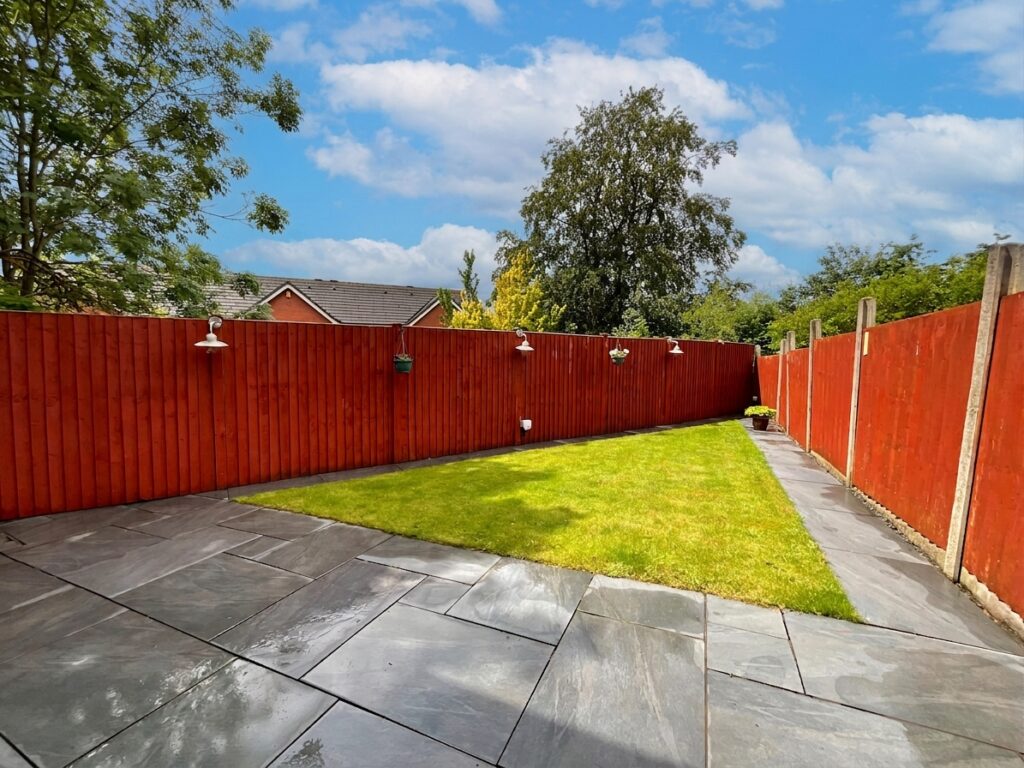 London Road, Stoke-On-Trent, ST4