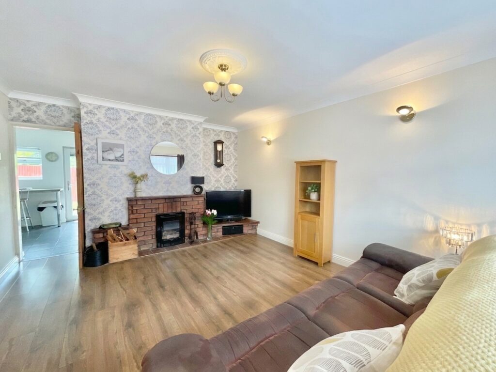 London Road, Stoke-On-Trent, ST4