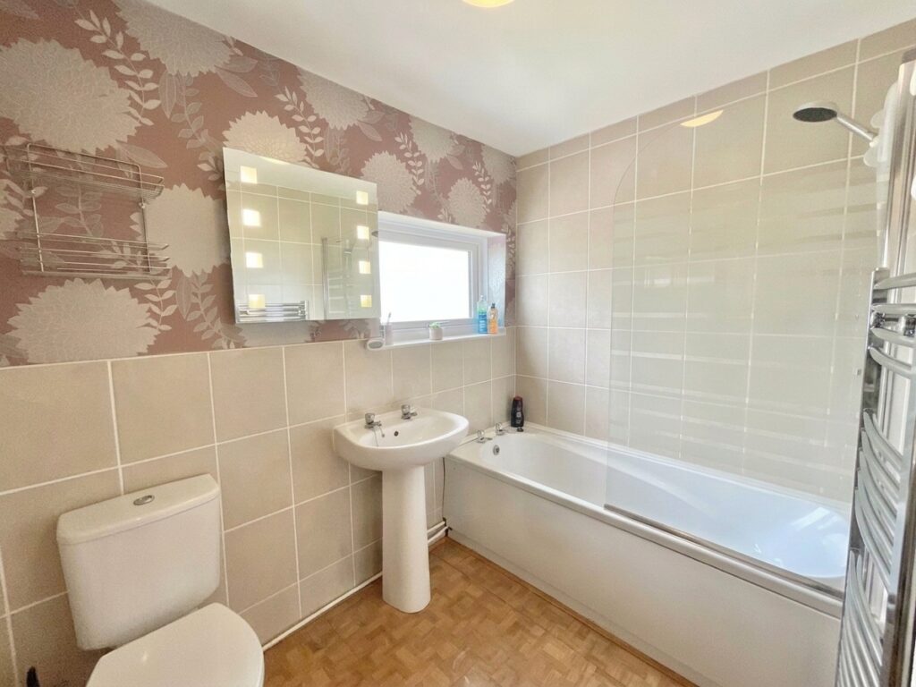 London Road, Stoke-On-Trent, ST4
