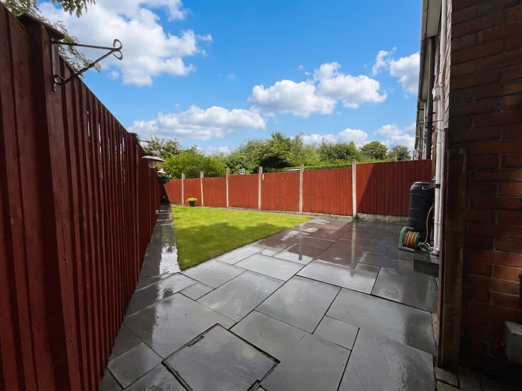 London Road, Stoke-On-Trent, ST4