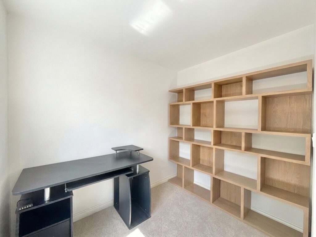 Oaks Close, Aston, CW5
