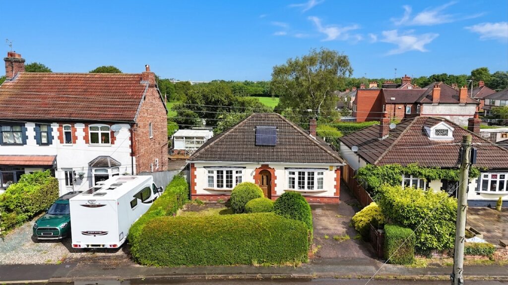 Weston Lane, Basford, CW2