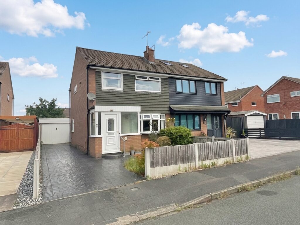 Ambleside Close, Wistaston, CW2