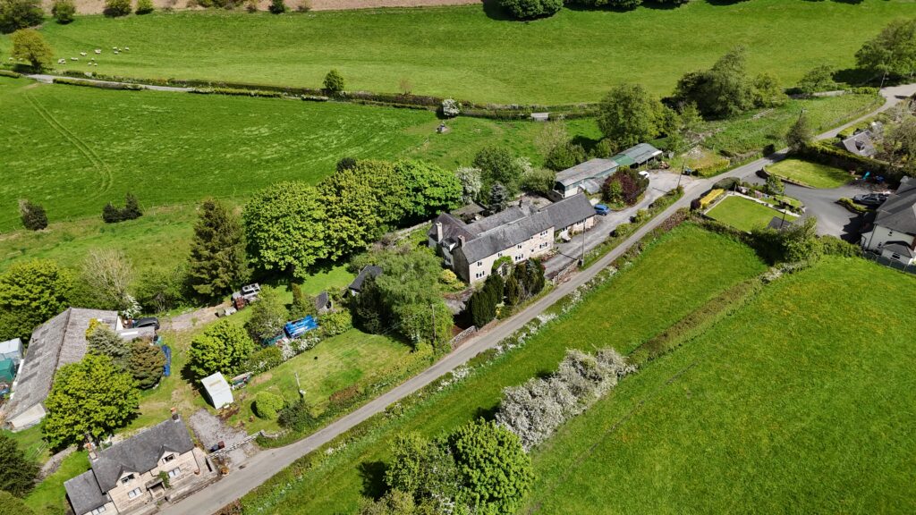Great Gate, Tean, ST10