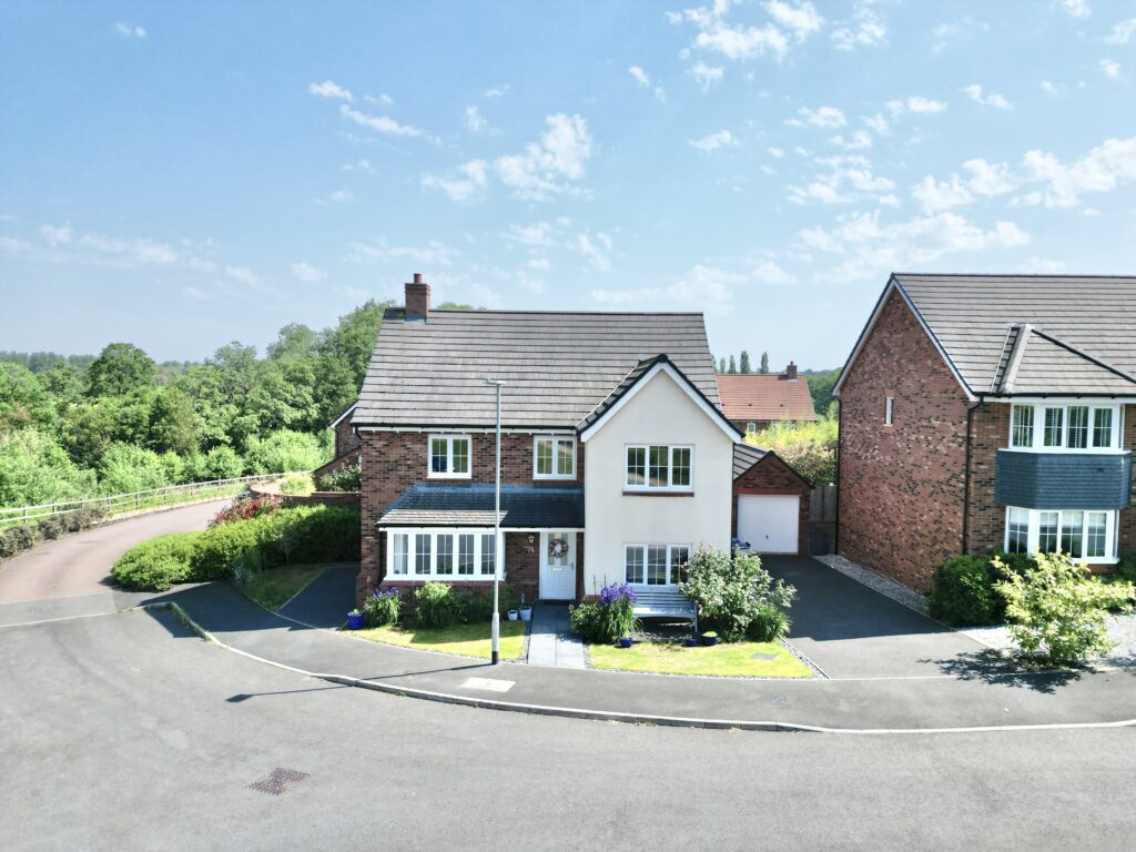 Wheelwright Drive, Eccleshall, ST21