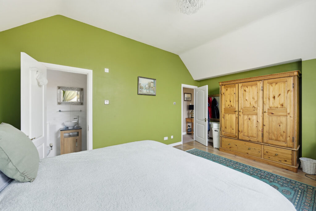 Westgate Park, Hough, CW2