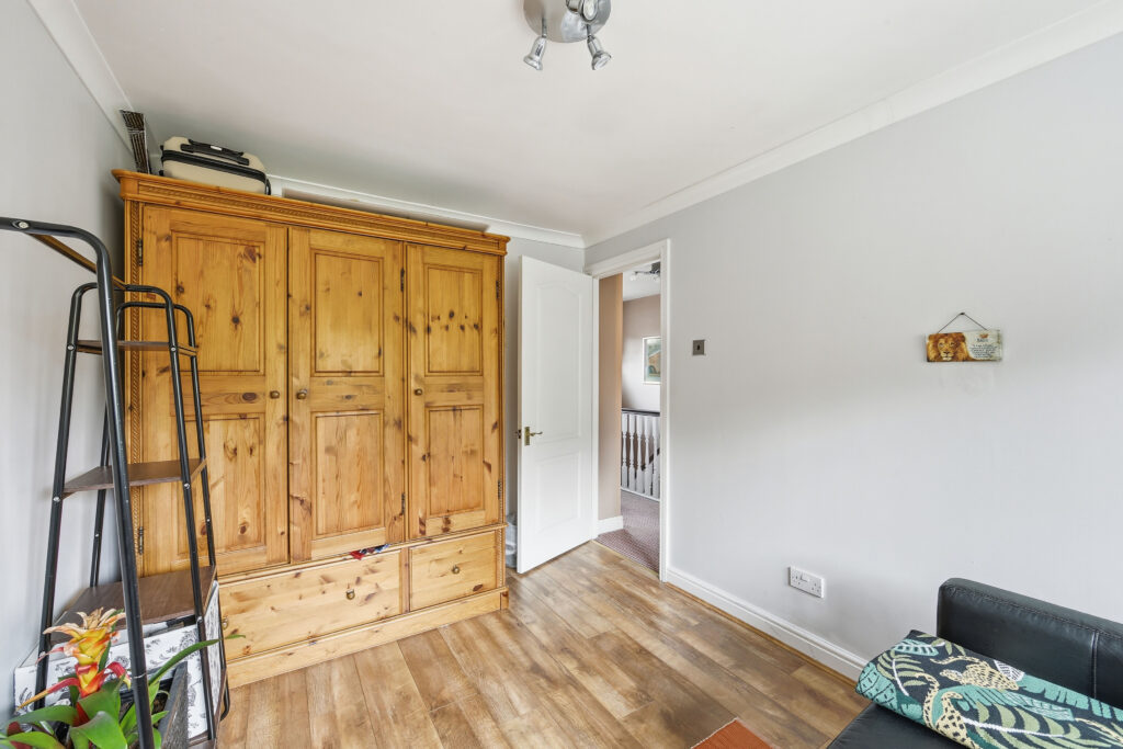 Westgate Park, Hough, CW2