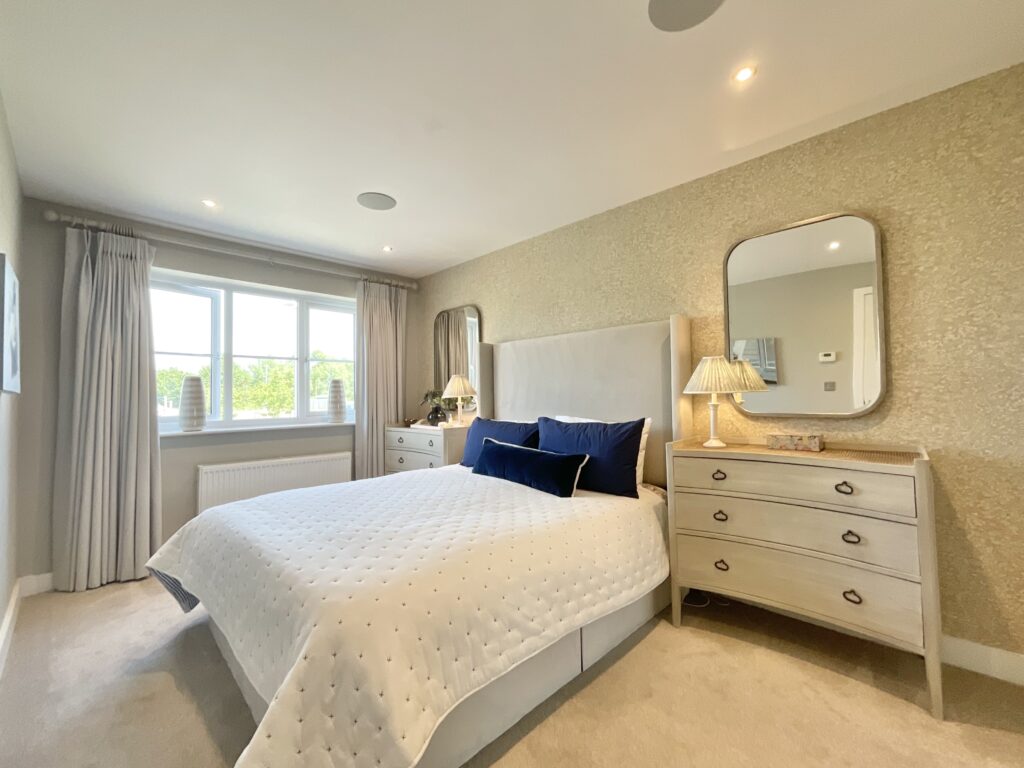 35 East Avenue, Weston, CW2 5LZ