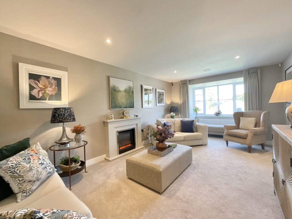 35 East Avenue, Weston, CW2 5LZ