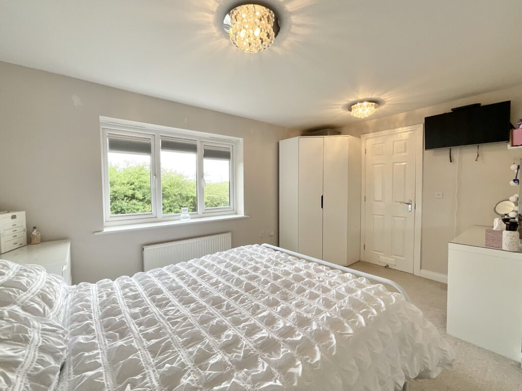 Broomhall Drive, Shavington, CW2