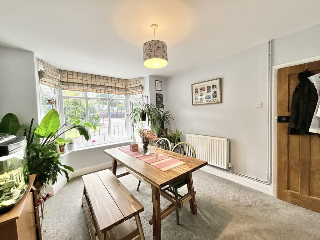 Leek Road, Cheadle, ST10